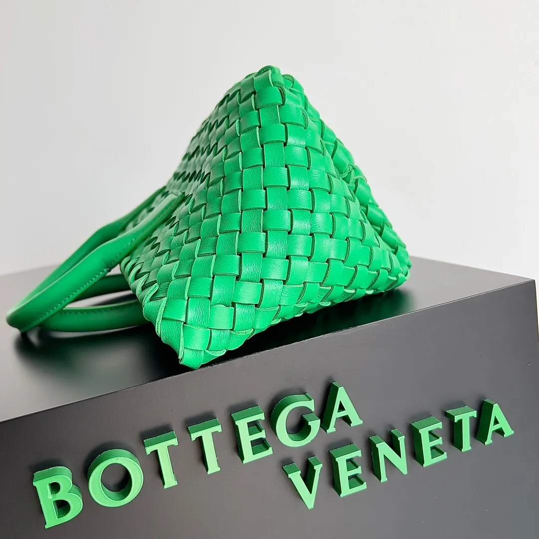 All categories 💚 Authentic bags 💚 BV 2025 new BV handbags